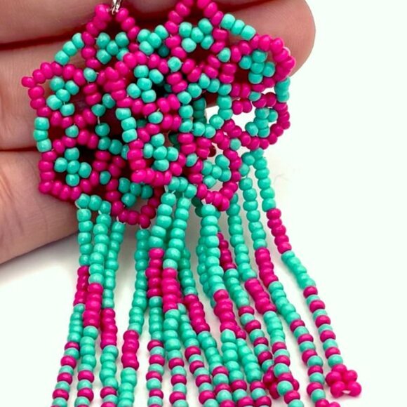 Vibrant Pink & Teal Flower Tassel Hand Beaded Seed Bead Dangle Earrings New - Picture 1 of 5